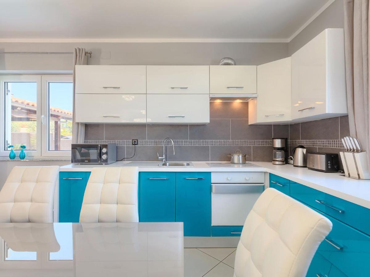 Holiday Home Villa Valentina By Interhome Loborika Eksteriør bilde