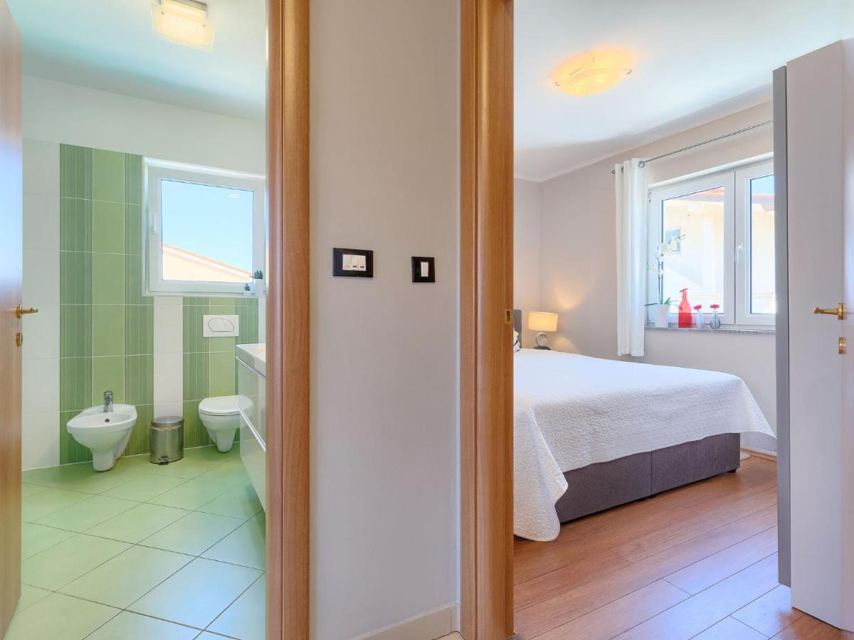 Holiday Home Villa Valentina By Interhome Loborika Eksteriør bilde